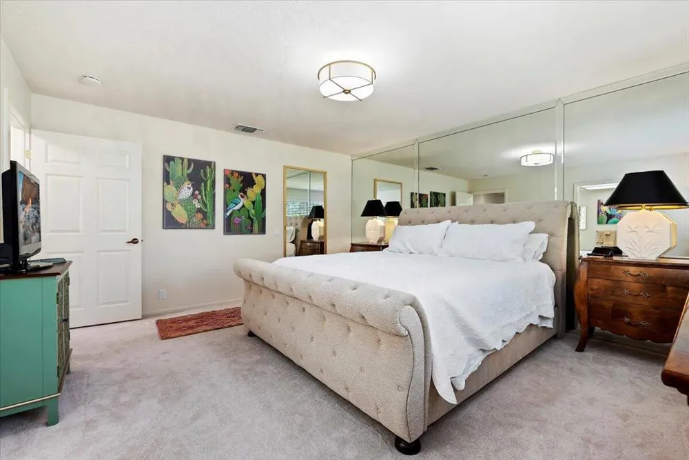28 Conejo Circle Palm Desert, CA 92260