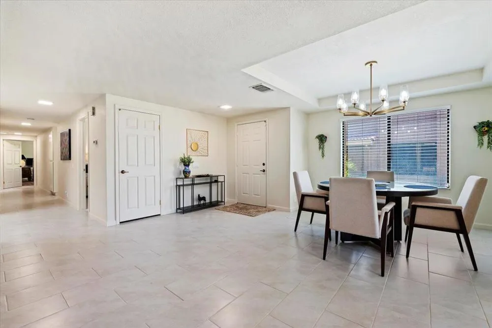 28 Conejo Circle Palm Desert, CA 92260