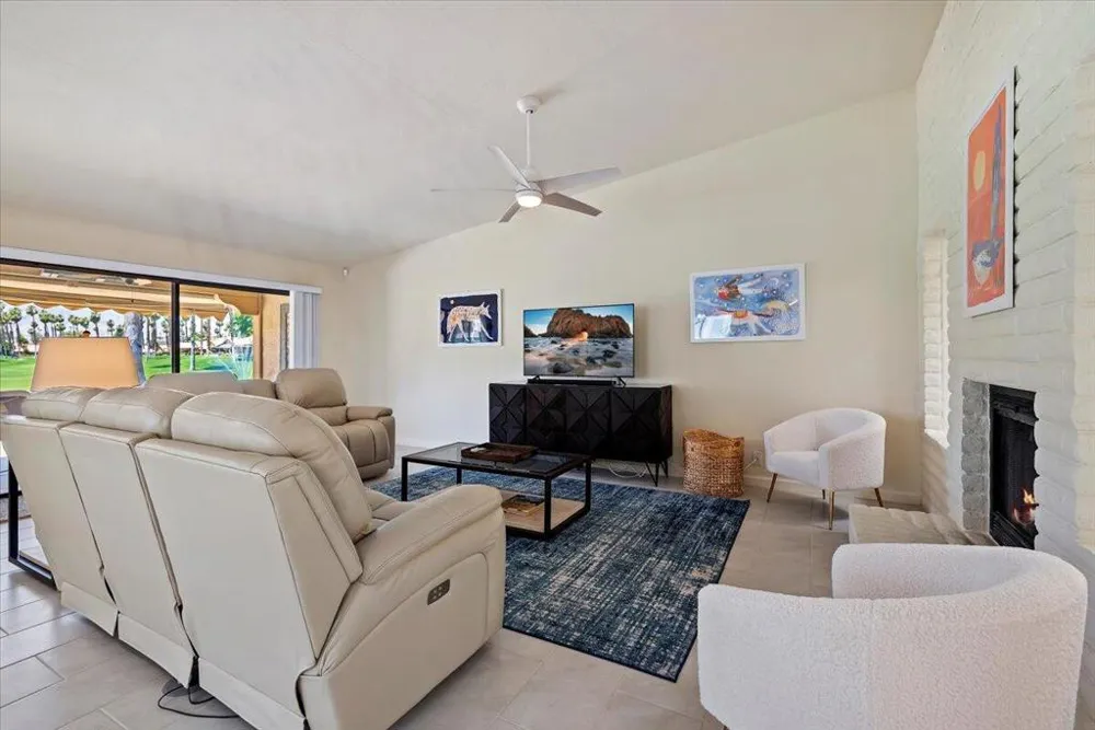 28 Conejo Circle Palm Desert, CA 92260