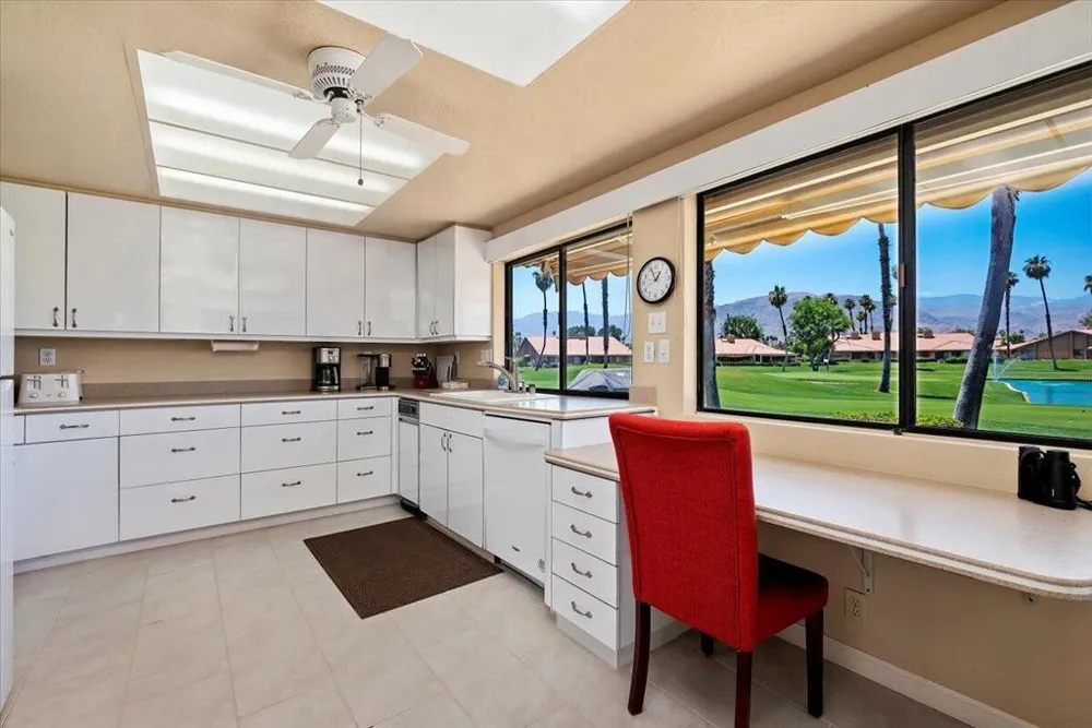 28 Conejo Circle Palm Desert, CA 92260