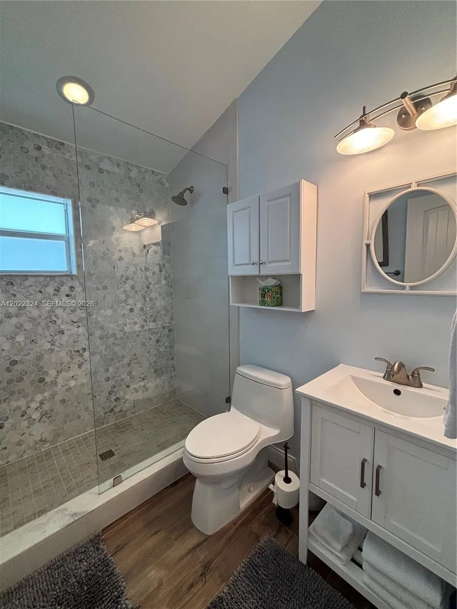 102 Venetian Dr #102 Islamorada, FL 33036