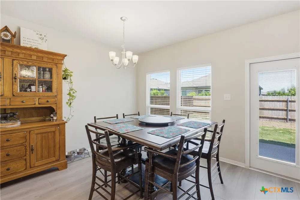 1125 Lakeway Crossing Drive Temple, TX 76502