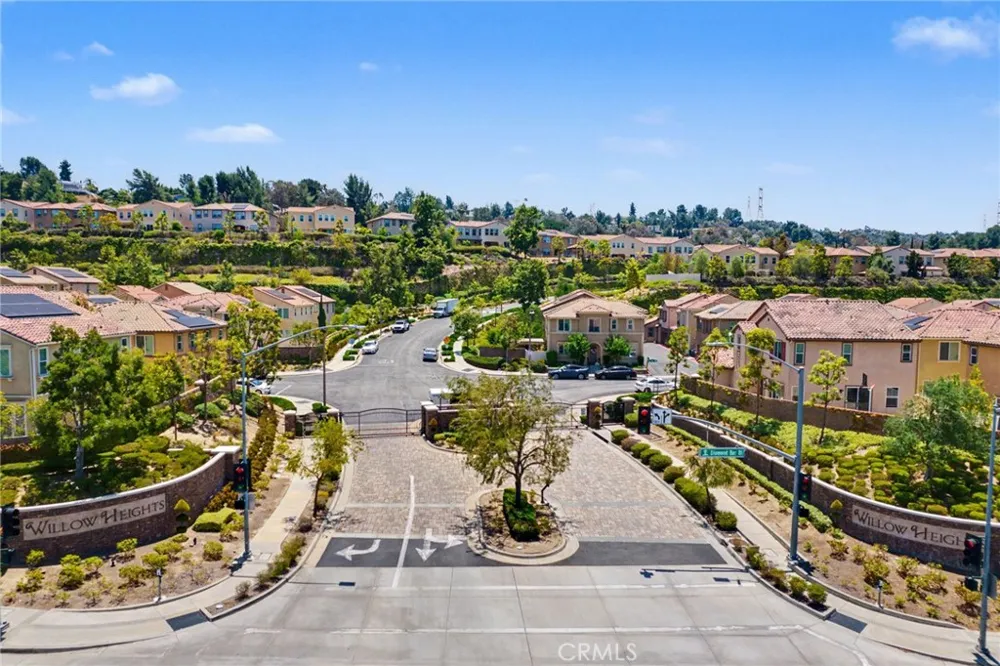 21078 Willow Heights Diamond Bar, CA 91765