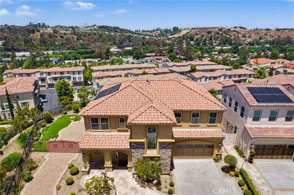 21078 Willow Heights Diamond Bar, CA 91765