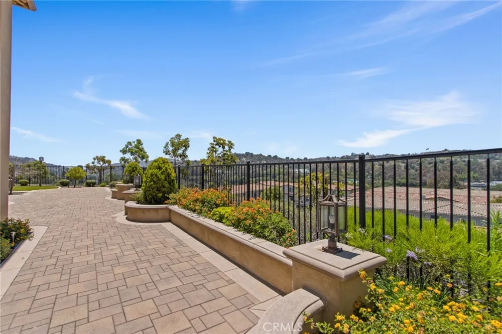 21078 Willow Heights Diamond Bar, CA 91765