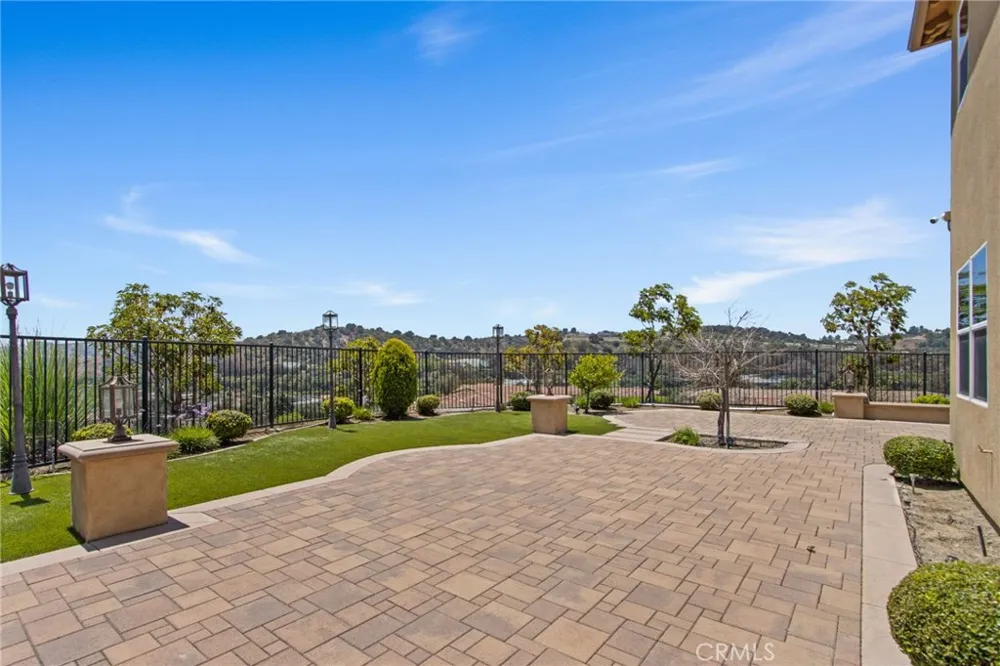 21078 Willow Heights Diamond Bar, CA 91765