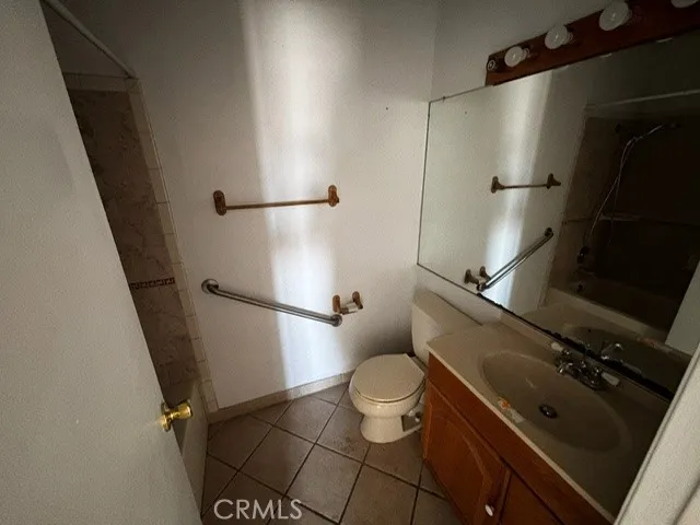 1021 E Chanslor Way Blythe, CA 92225