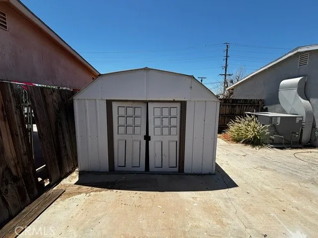 1021 E Chanslor Way Blythe, CA 92225