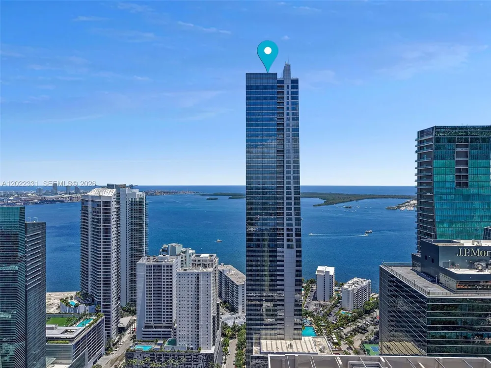 1435 Brickell Ave #3210 Miami, FL 33131