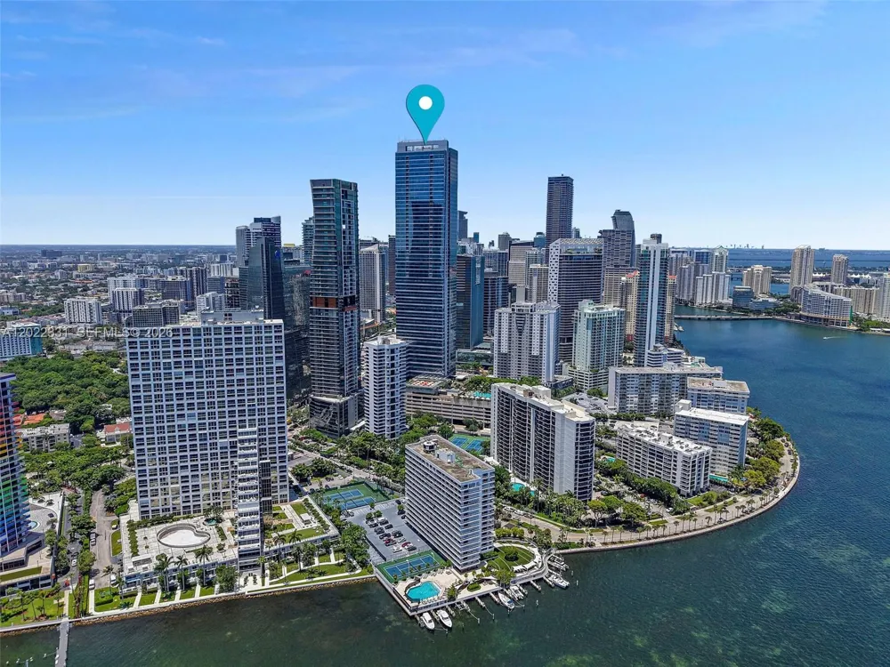 1435 Brickell Ave #3210 Miami, FL 33131