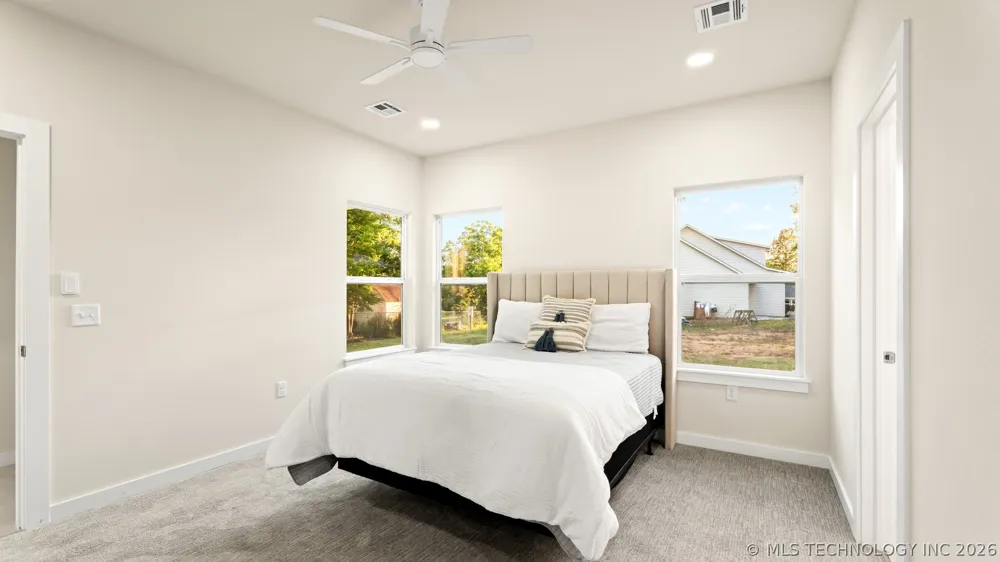 1831 Rockford Drive Eufaula, OK 74432