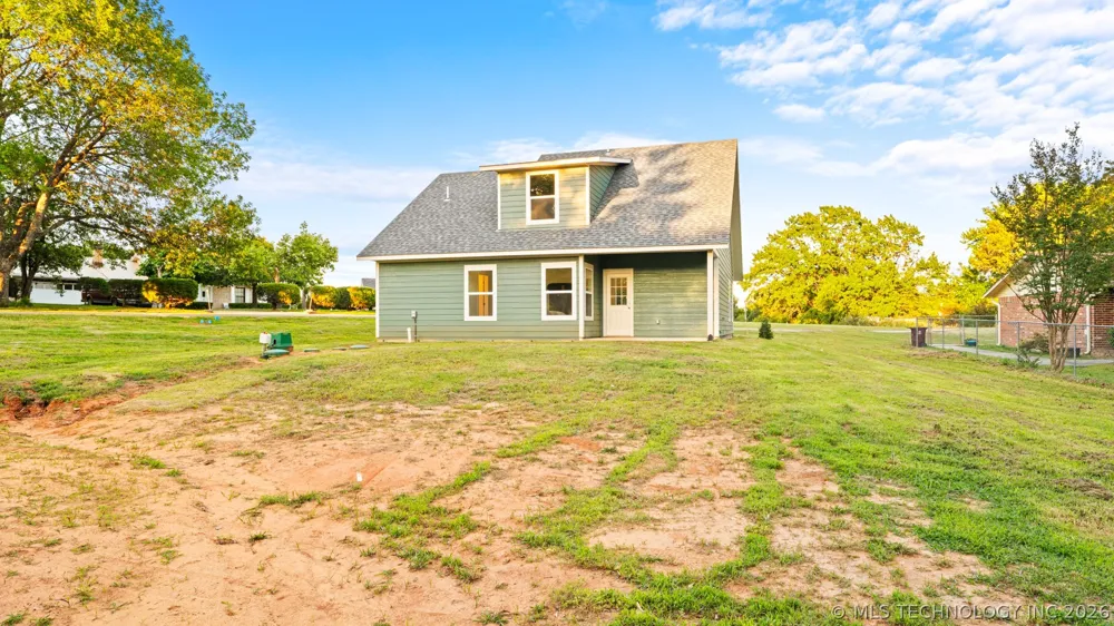 1831 Rockford Drive Eufaula, OK 74432