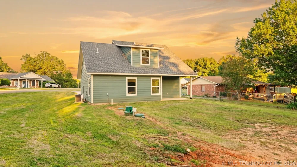 1831 Rockford Drive Eufaula, OK 74432