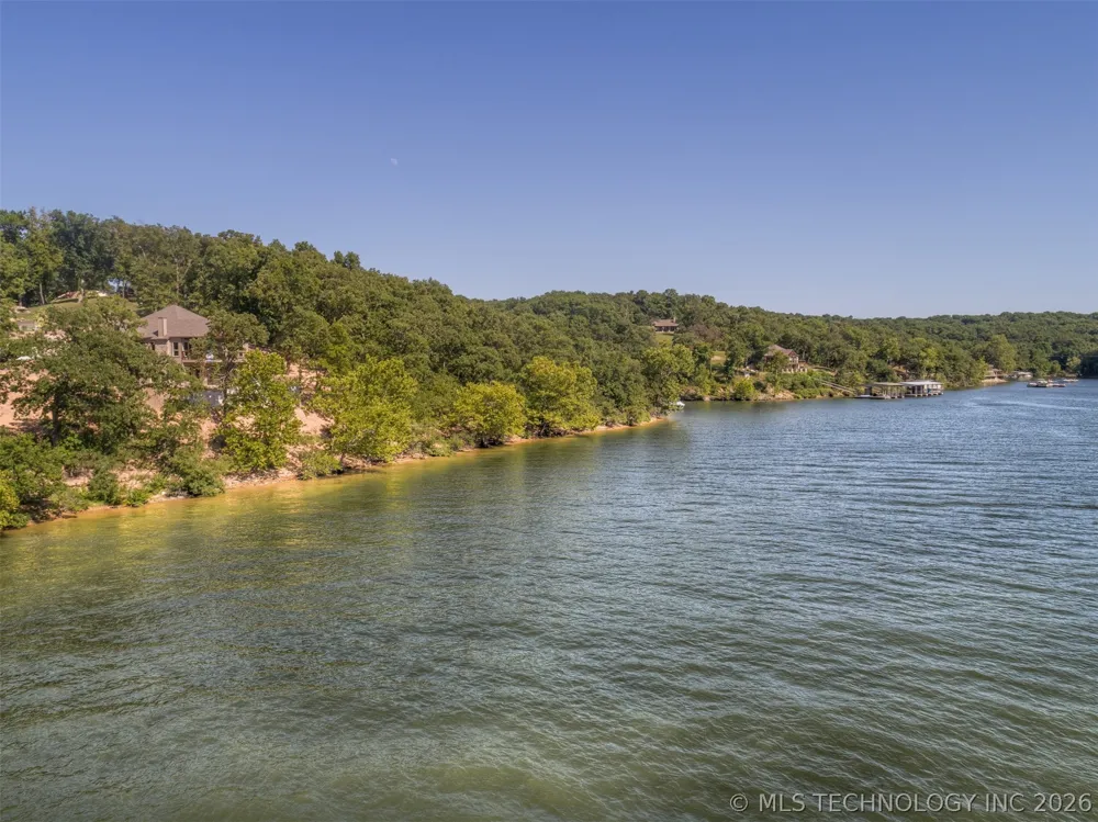 Rock Cabin Drive Eucha, OK 74342