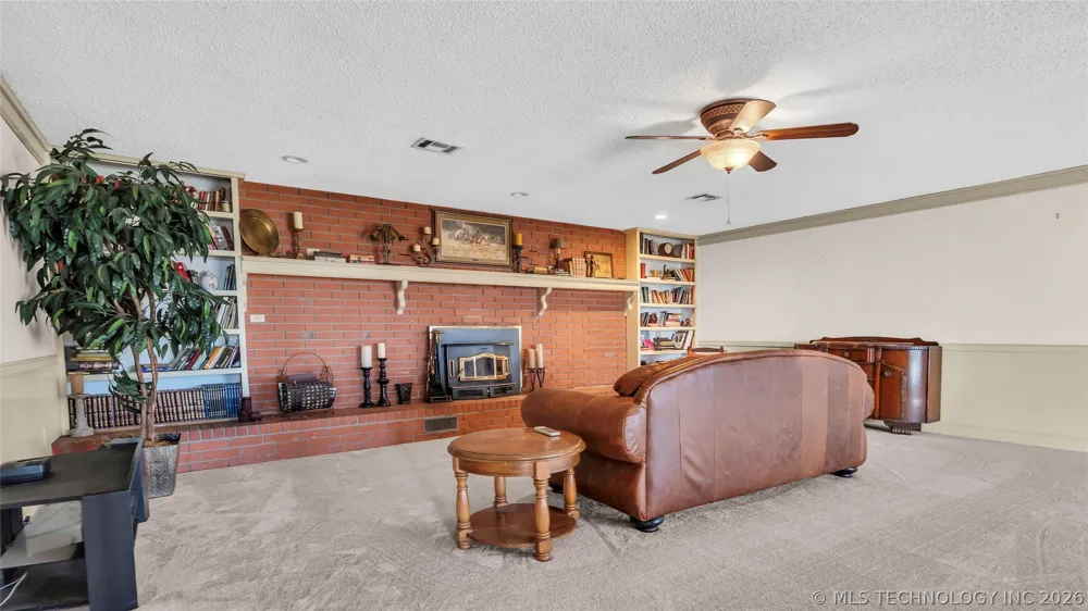 204 Bear Hollow Road Wilson, OK 73463
