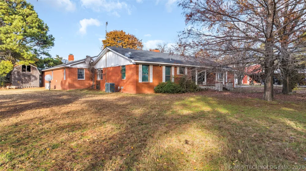 204 Bear Hollow Road Wilson, OK 73463