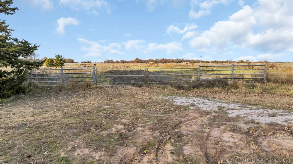 204 Bear Hollow Road Wilson, OK 73463