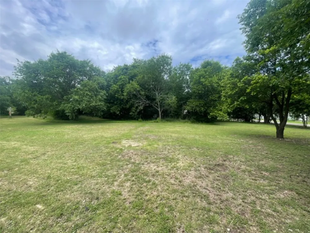 214 Hungry Hill Eddy, TX 76524