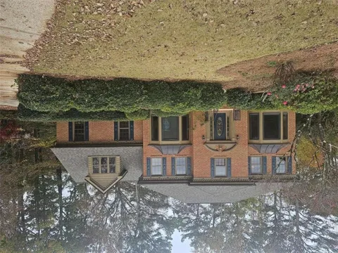5525 Wedgewood Court