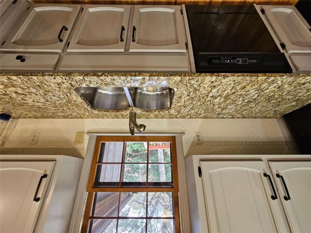 5525 Wedgewood Court Lilburn, GA 30047