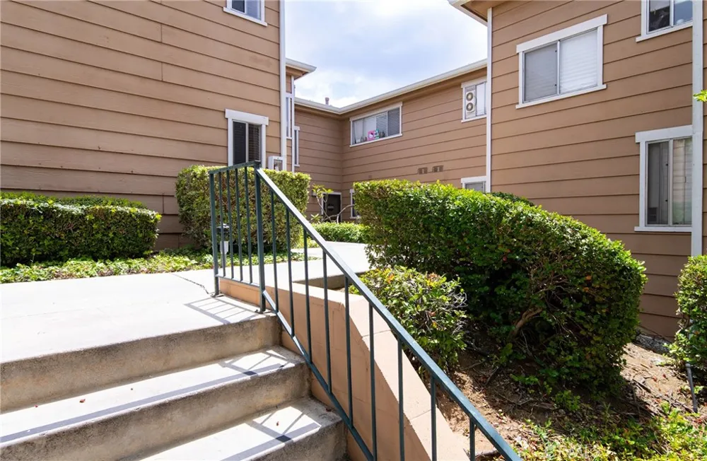 640 W Lambert #35 La Habra, CA 90631