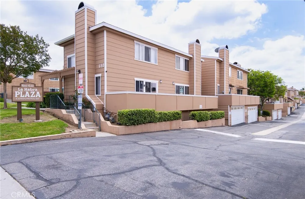 640 W Lambert #35 La Habra, CA 90631