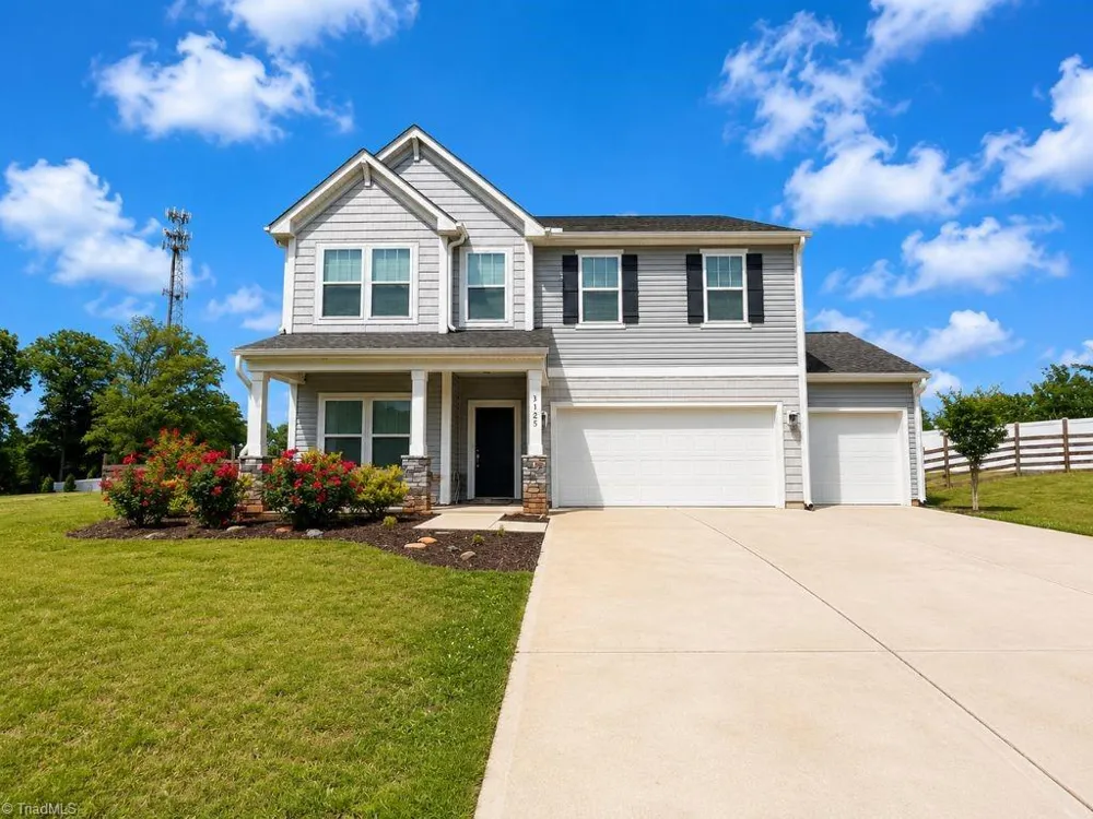 3125 Fortnight Road Pfafftown, NC 27040