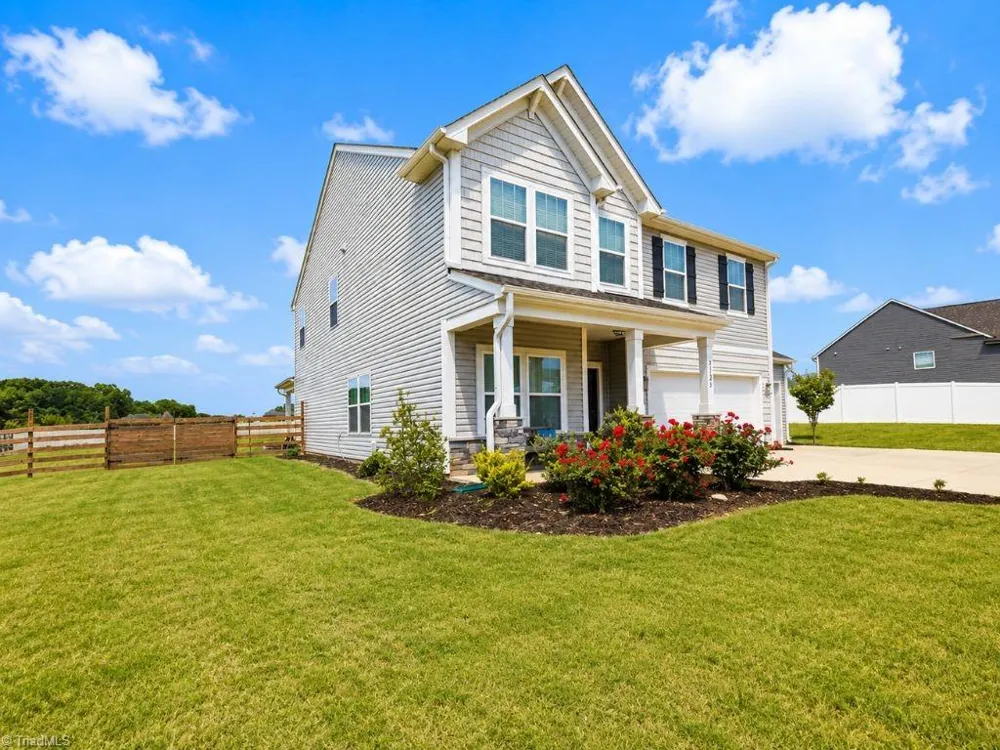 3125 Fortnight Road Pfafftown, NC 27040