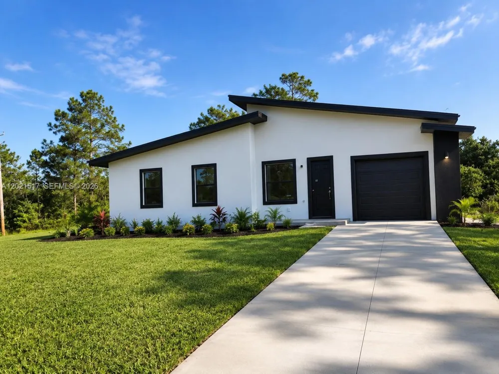 703 LONG ISLAND Lehigh Acres, FL 33974