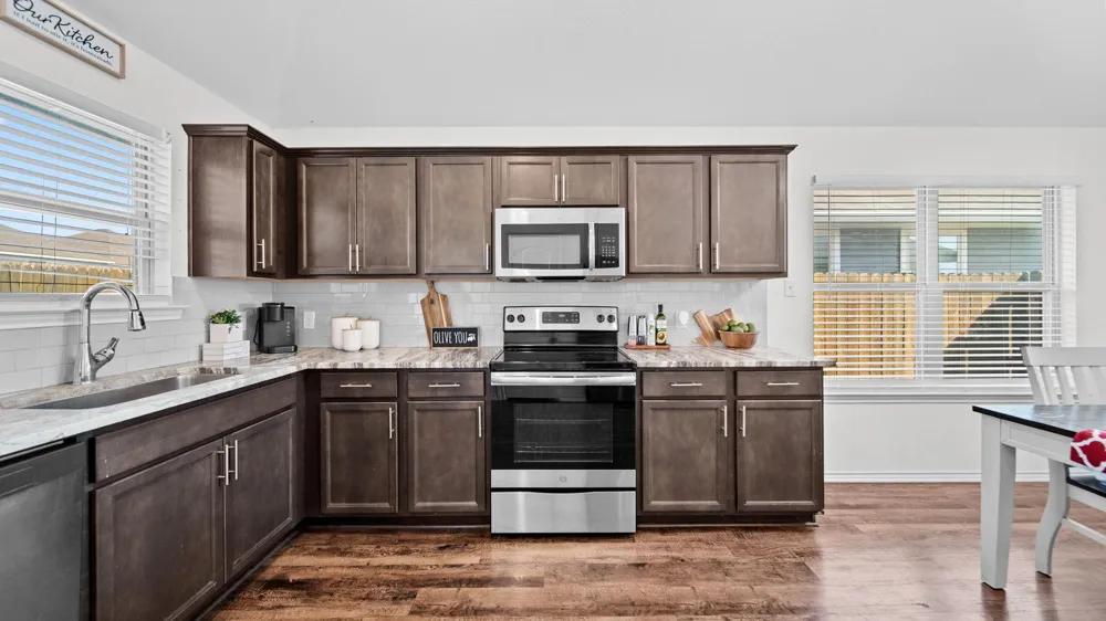 117 Dove Court Navasota, TX 77868