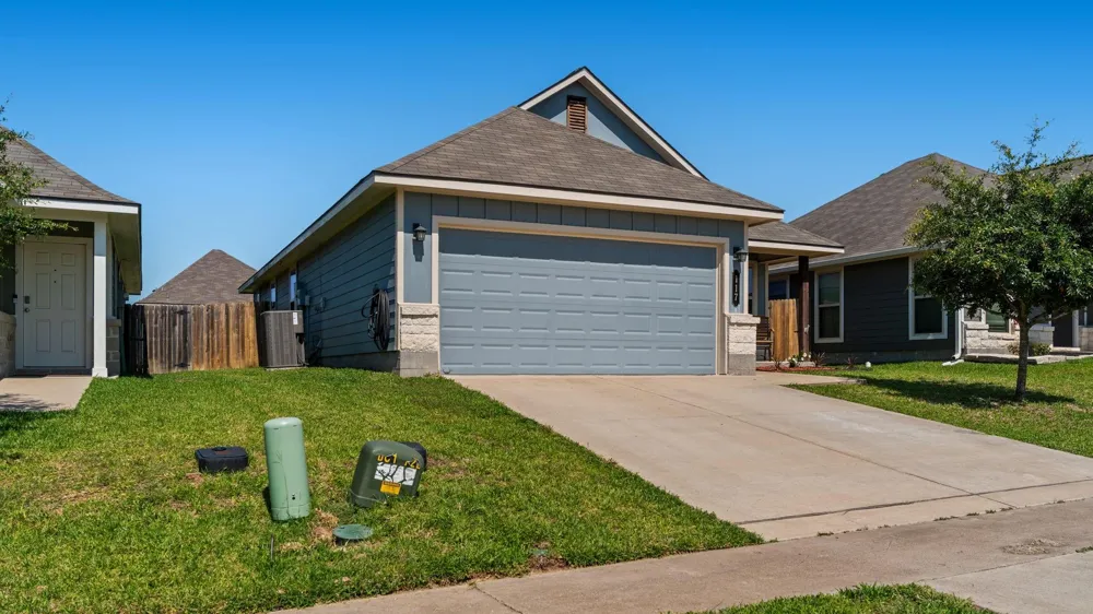 117 Dove Court Navasota, TX 77868