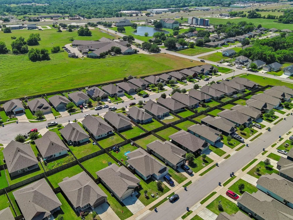 117 Dove Court Navasota, TX 77868
