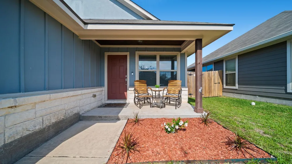 117 Dove Court Navasota, TX 77868