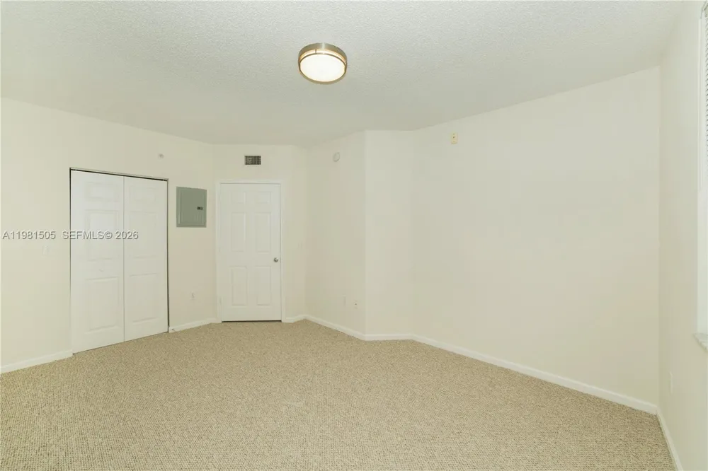 17145 Bay Rd #4203 Sunny Isles Beach, FL 33160