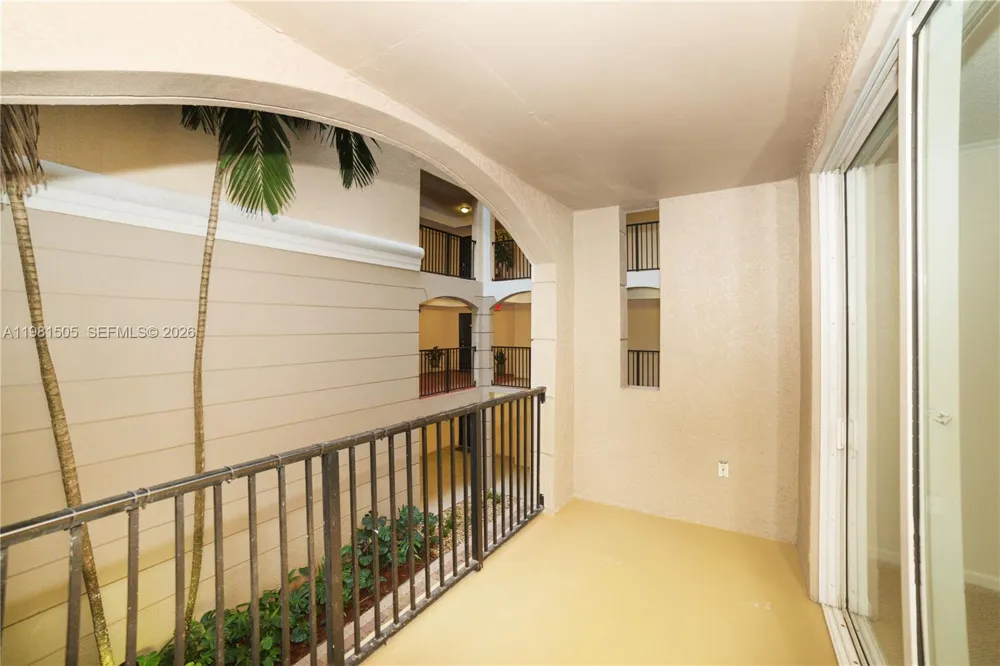 17145 Bay Rd #4203 Sunny Isles Beach, FL 33160