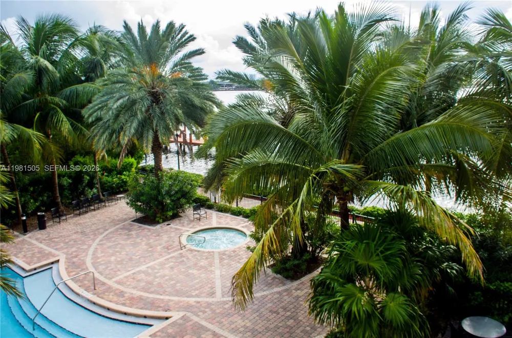 17145 Bay Rd #4203 Sunny Isles Beach, FL 33160