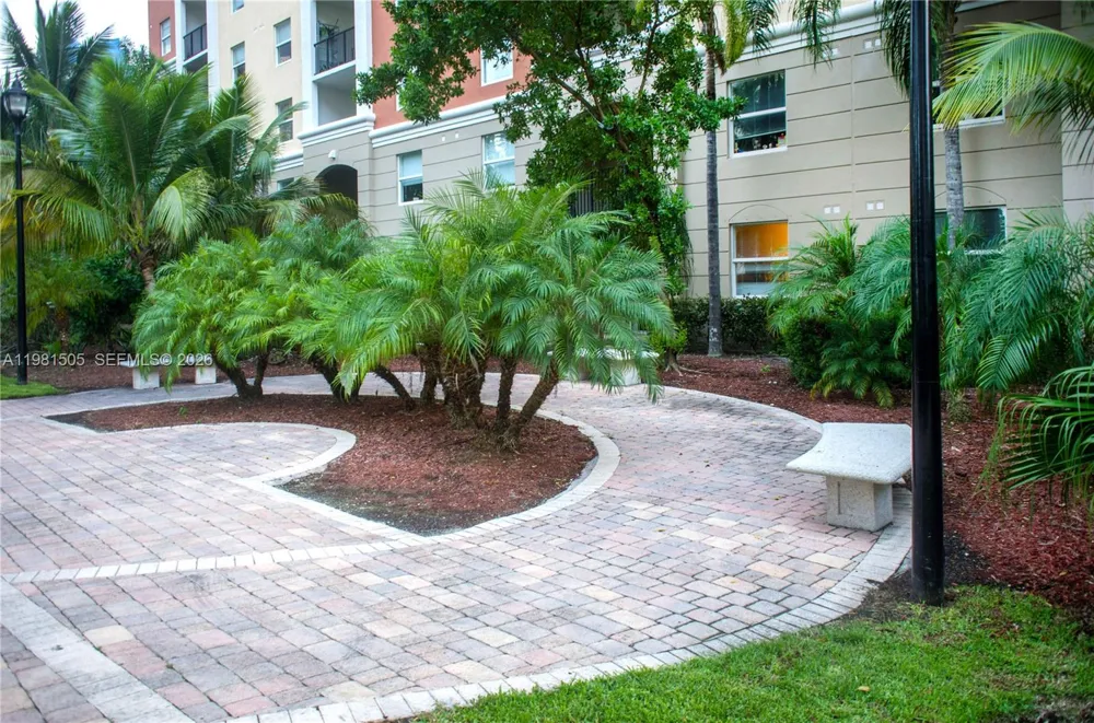 17145 Bay Rd #4203 Sunny Isles Beach, FL 33160