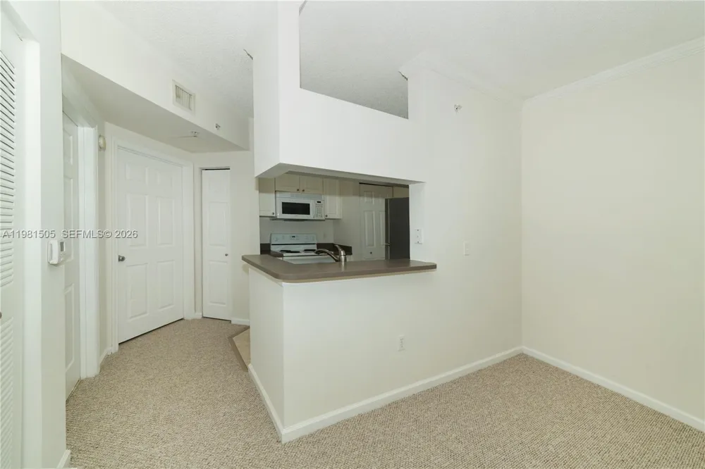 17145 Bay Rd #4203 Sunny Isles Beach, FL 33160