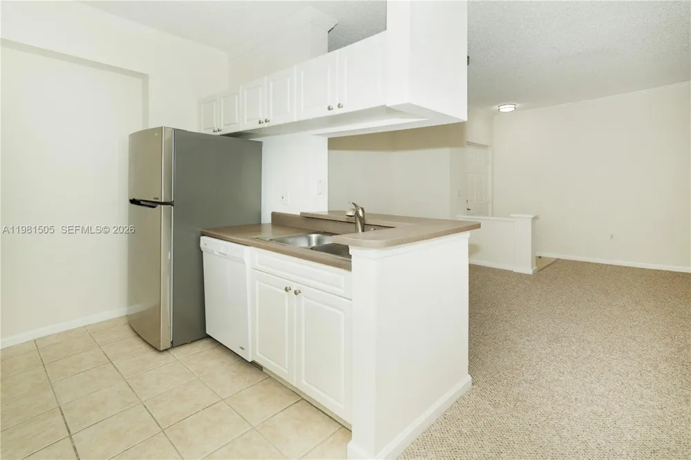 17145 Bay Rd #4203 Sunny Isles Beach, FL 33160
