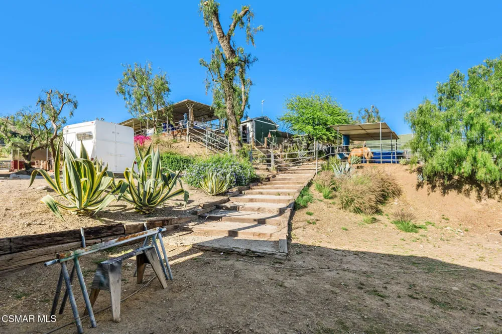 11270 Dominica Avenue Lakeview Terrace, CA 91342