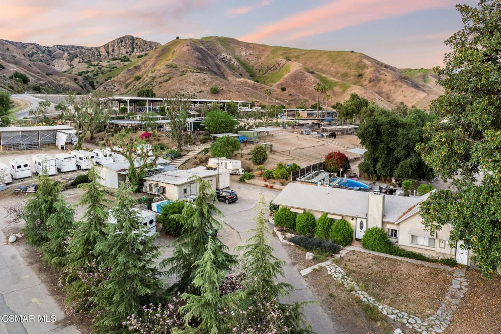 11270 Dominica Avenue Lakeview Terrace, CA 91342