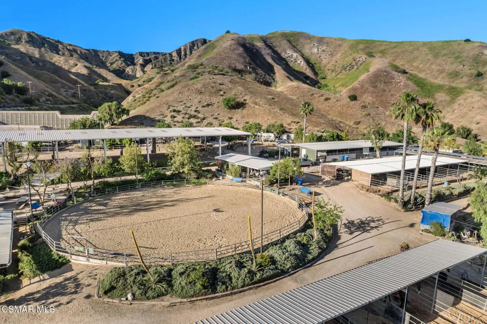 11270 Dominica Avenue Lakeview Terrace, CA 91342