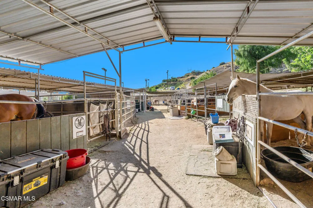 11270 Dominica Avenue Lakeview Terrace, CA 91342