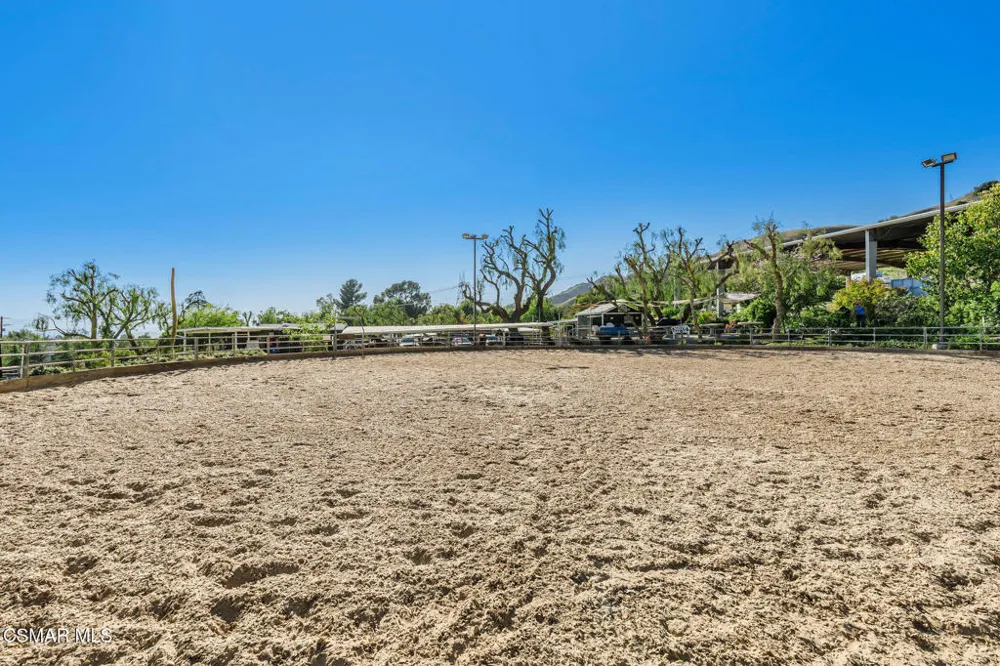 11270 Dominica Avenue Lakeview Terrace, CA 91342