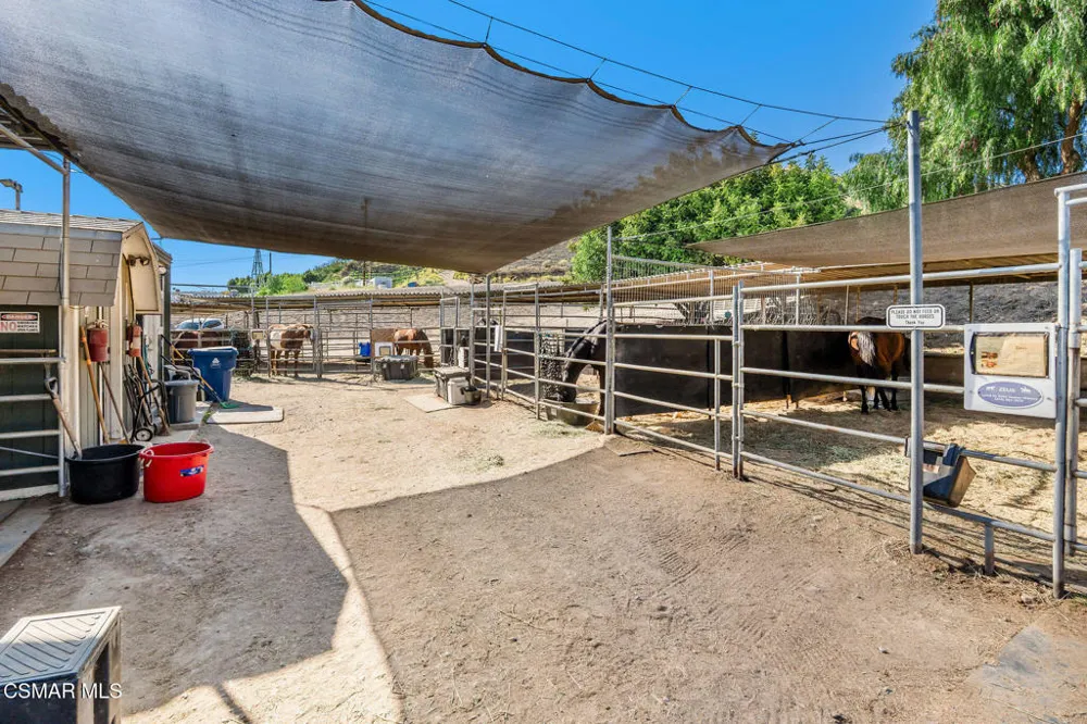 11270 Dominica Avenue Lakeview Terrace, CA 91342