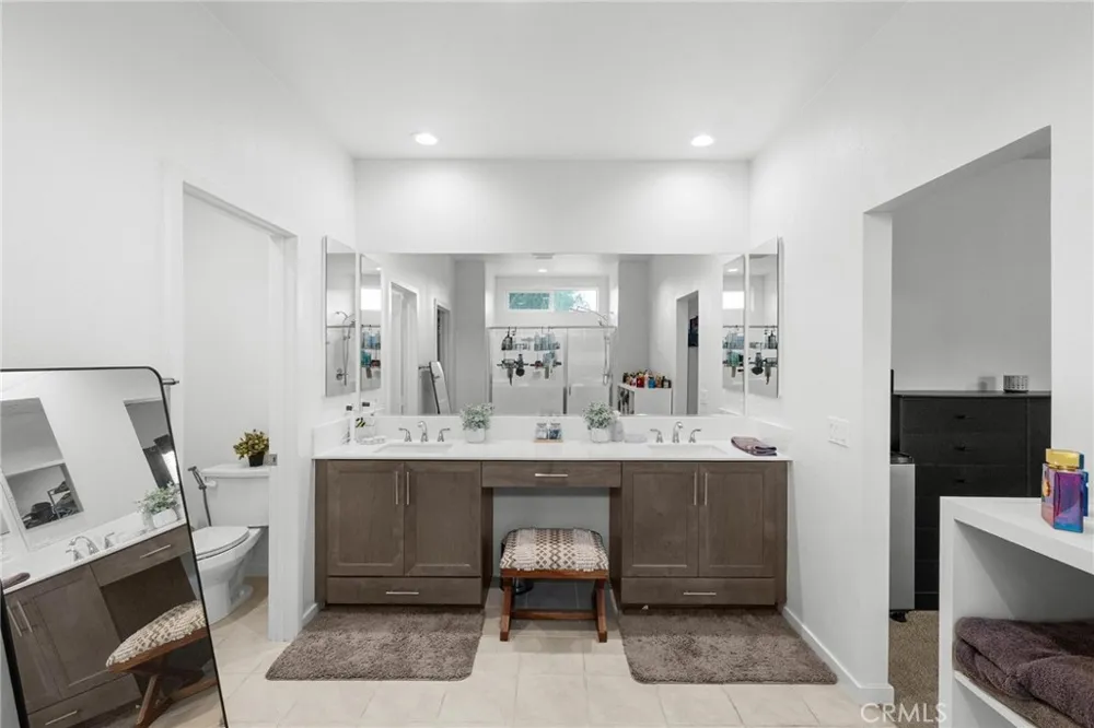 31960 Chagall Way Yucaipa, CA 92399