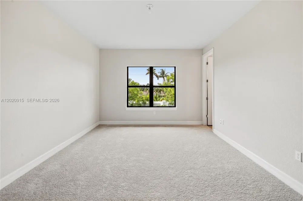 4488 E Appleton Cir E Oakland Park, FL 33309
