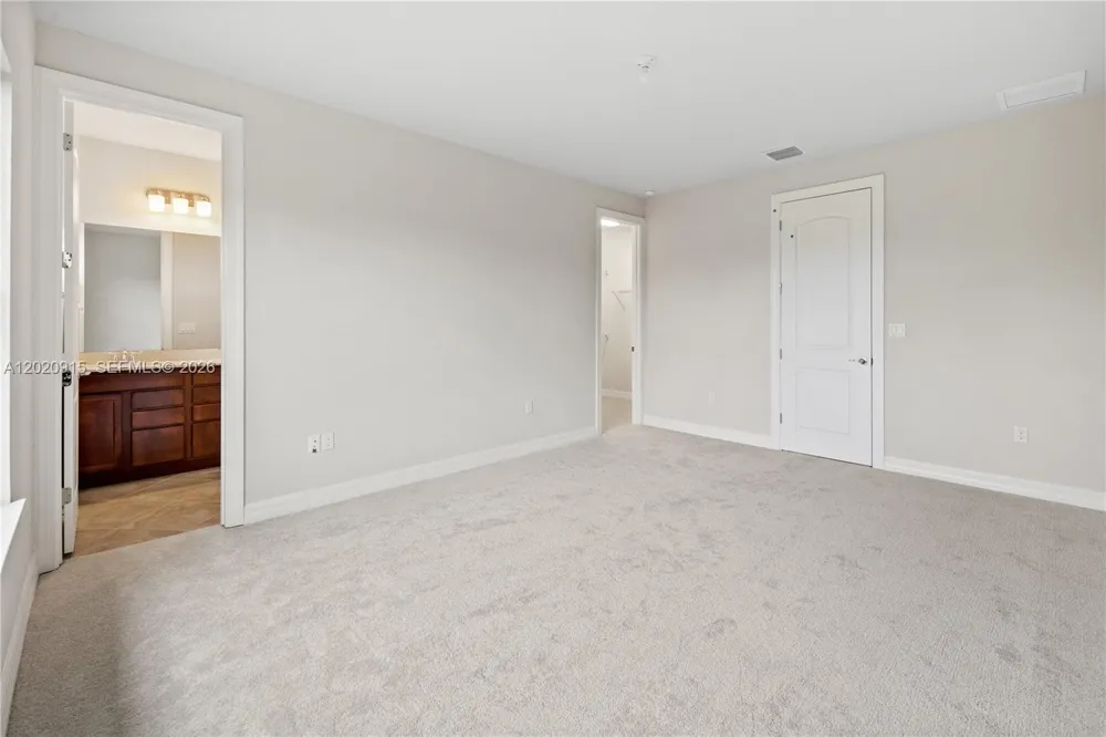 4488 E Appleton Cir E Oakland Park, FL 33309
