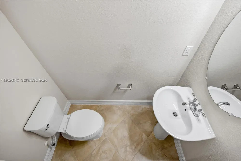 4488 E Appleton Cir E Oakland Park, FL 33309