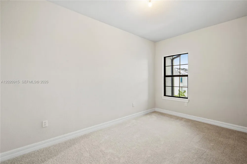 4488 E Appleton Cir E Oakland Park, FL 33309